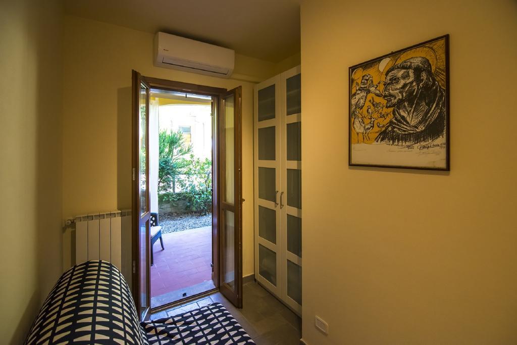 Appartamenti E Affittacamere Le Due Ruote Alberese Exterior photo