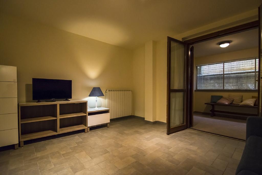 Appartamenti E Affittacamere Le Due Ruote Alberese Exterior photo