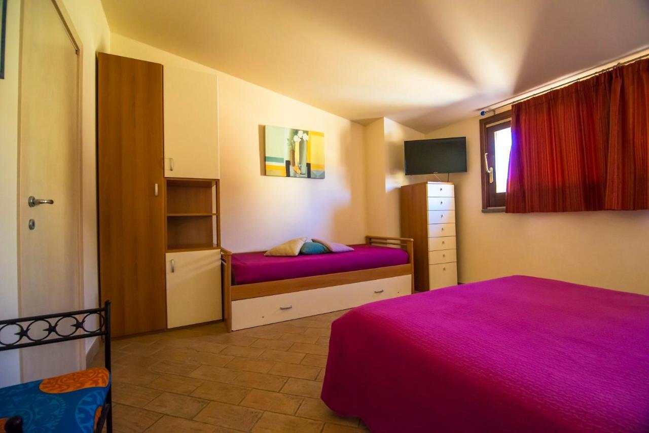 Appartamenti E Affittacamere Le Due Ruote Alberese Room photo